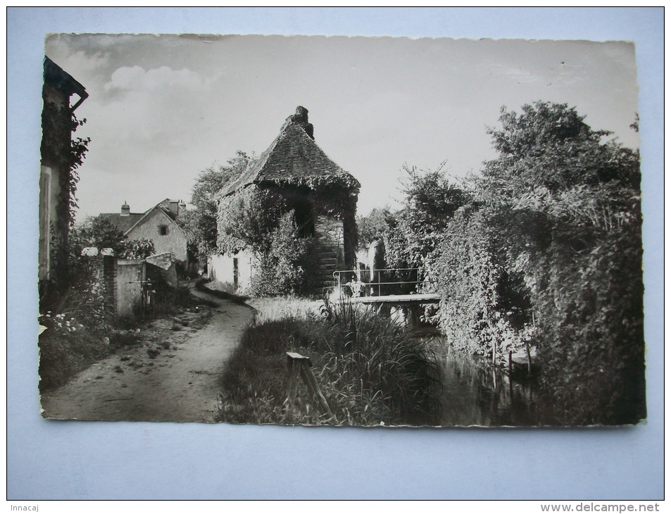 Ma Réf: 63-19-20.          CHATILLON-COLIGNY         Le Moulin Bardin Et La Rue Du Martinet. ( Glacée ). - Chatillon Coligny