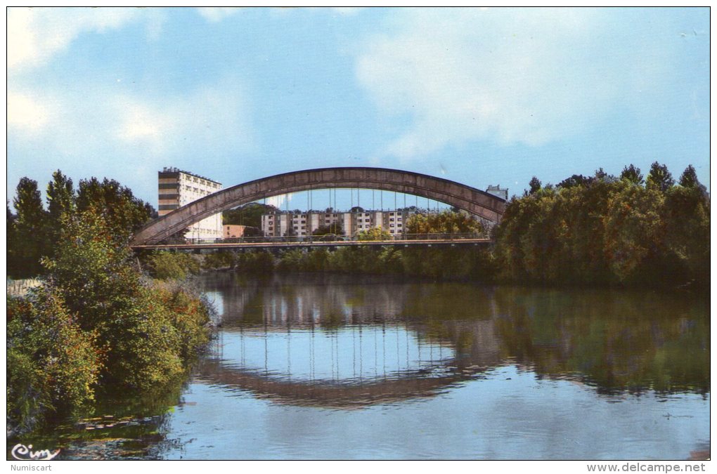 Allonnes..le Pont Sur La Sarthe - Allonnes