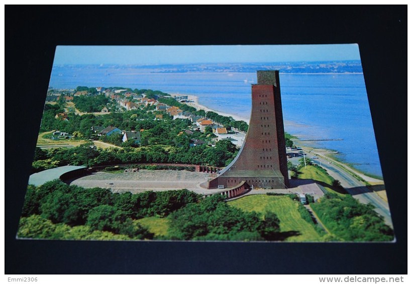 Ostseebad Laboe /  Marine - Ehrenmal   ( 9 ) - Laboe