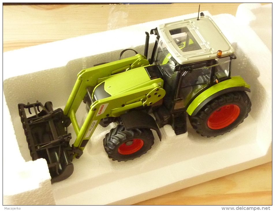 Schuco 07625, Claas Axos 330, 1:32 - Autres & Non Classés