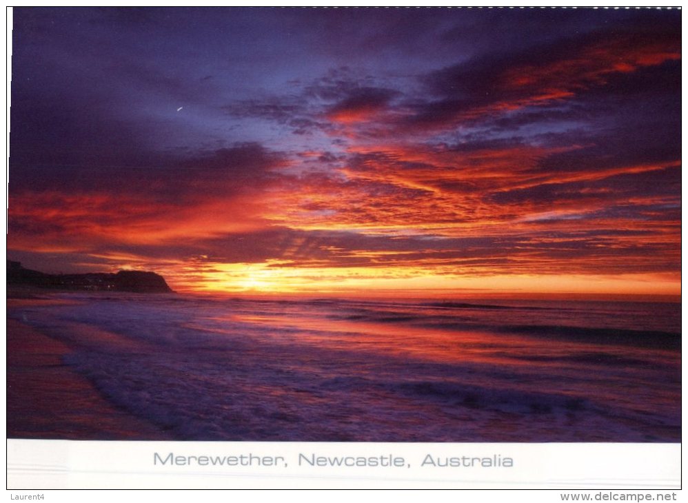 (050) Australia - NSW - Newcastle Merewether Sunset - Newcastle