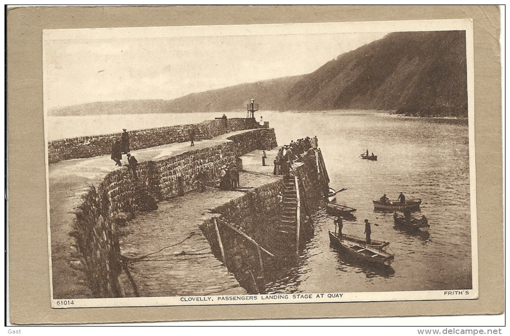 CLOVELLY  PASSENGERS  LANDING STAGE AT  QUAY - Clovelly