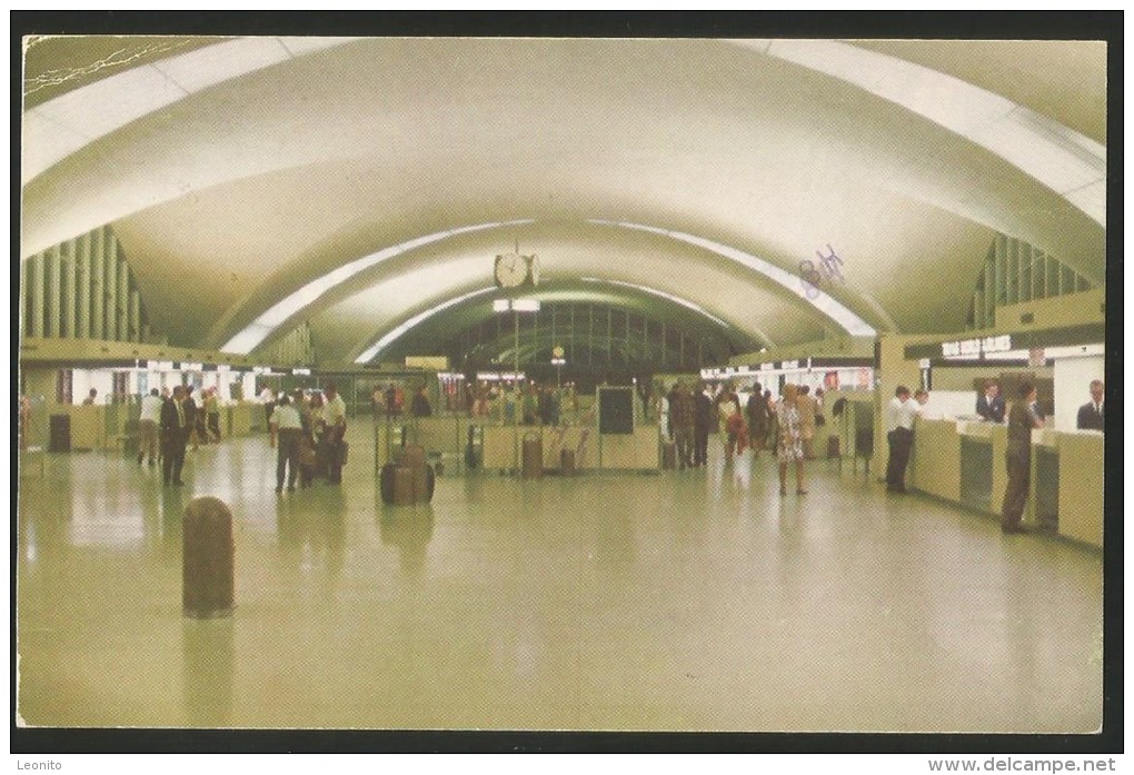 ST. LOUIS Municipal Airport Terminal Lobby Lambert Field Missouri USA 1978 - Aeródromos