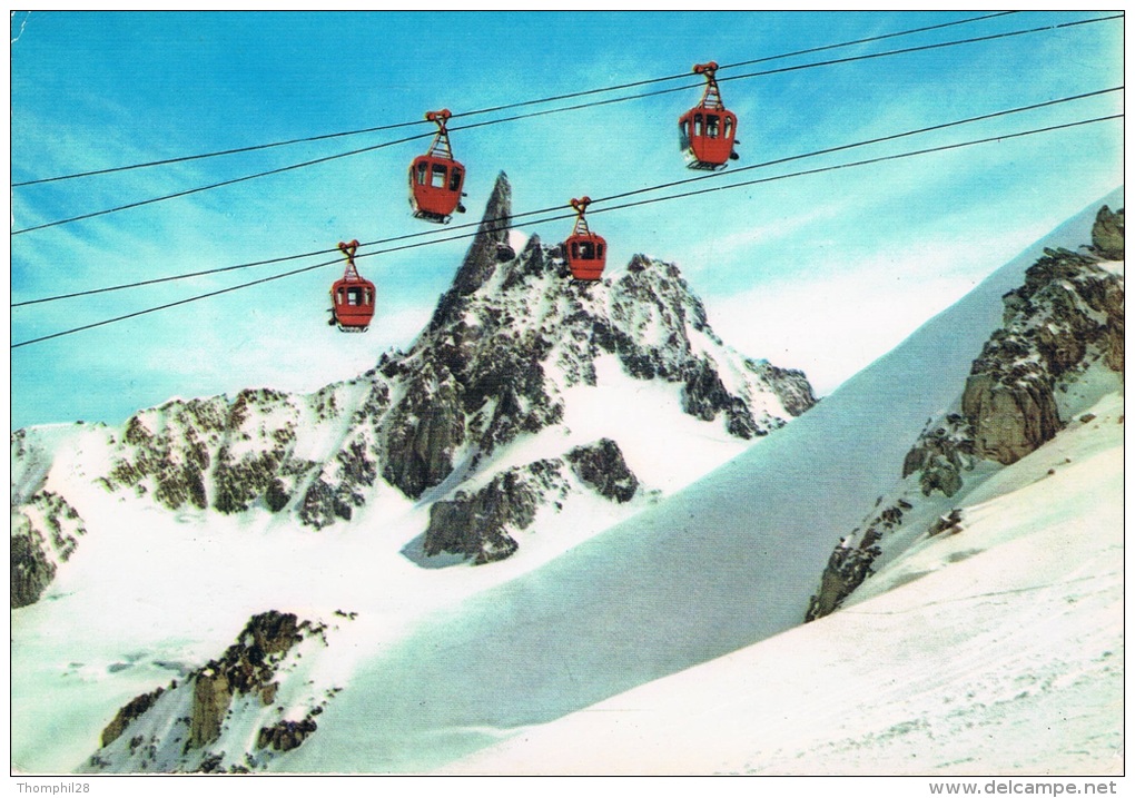 COURMAYEUR-CHAMONIX - La Vallée Blanche - Funivia Del Ghiacciai / Glacier Et Dent De Chien Et Funiculaire Des Glaciers - - Altri & Non Classificati