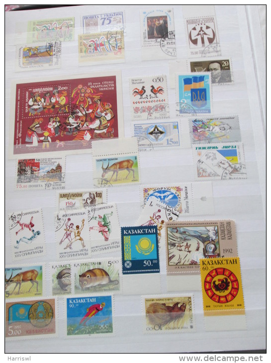 RUSSIA STAMP SELECTION INCLUDES BELARIUS AND LATVIA - Collections