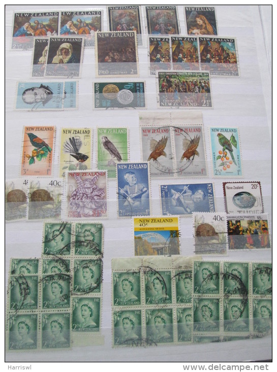 NEW ZEALAND STAMP SELECTION - Colecciones & Series