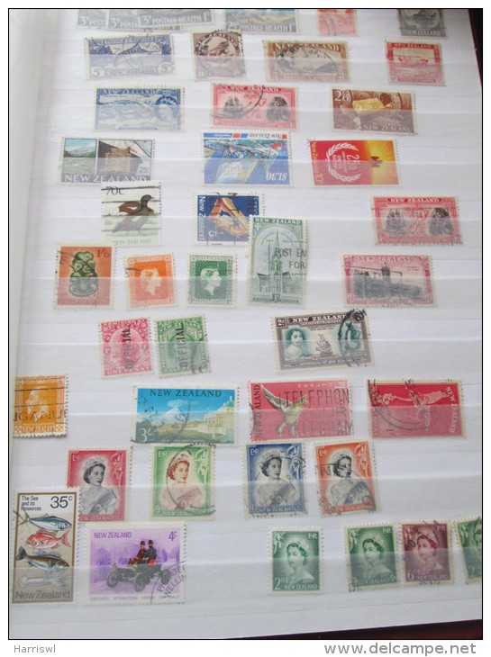 NEW ZEALAND STAMP SELECTION - Colecciones & Series