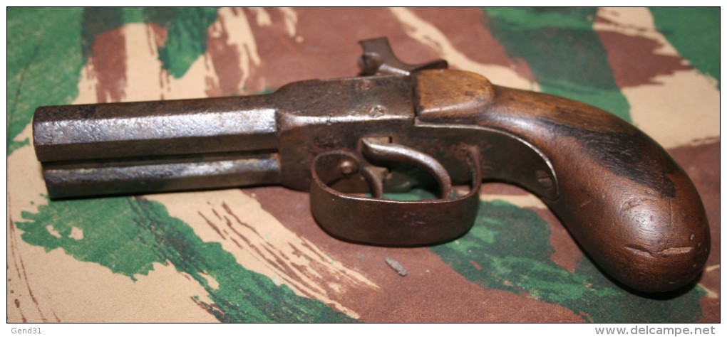 ANCIEN PISTOLET A CHEMINE  DEUX CANONS  (poudre Noire) - Armas De Colección