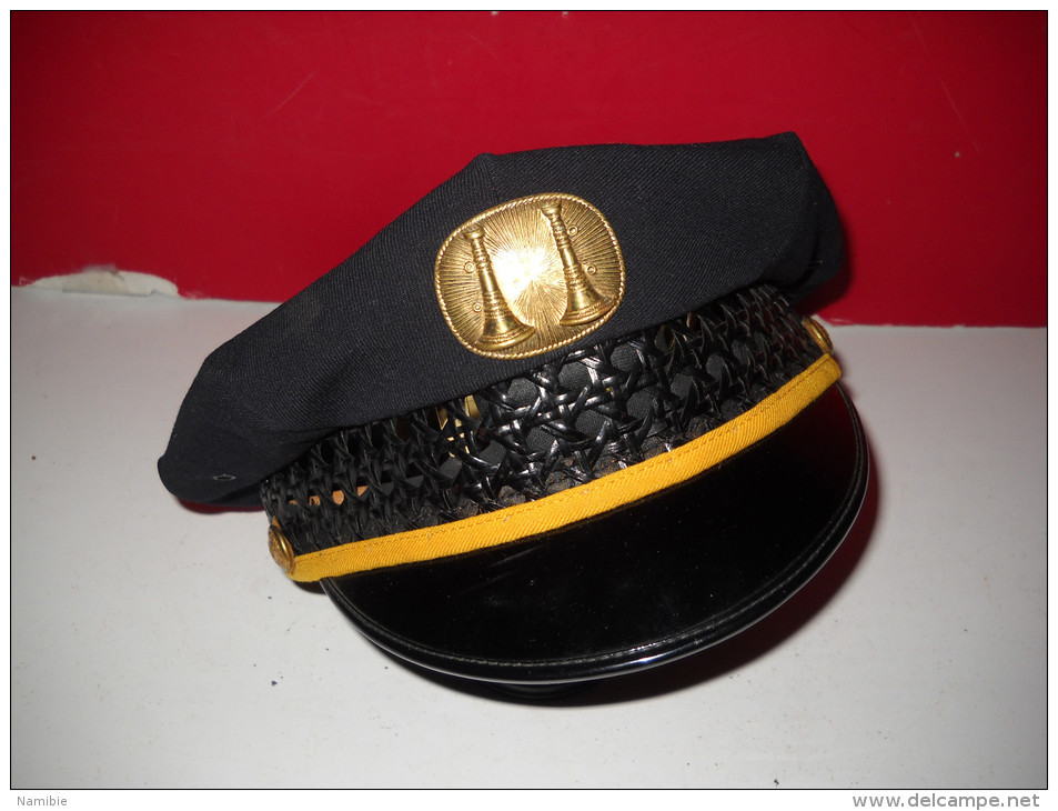 Casquette De Capitaine  De Pompier Américain US - Other & Unclassified