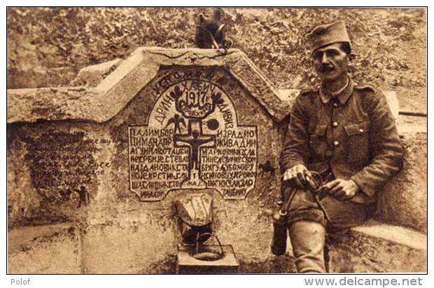 BOSNIE - SARAJEVO - U Borbi Za Oslibodjenje - Guerre 1914/18 - Monument Et Soldat      (57377) - Bosnia And Herzegovina