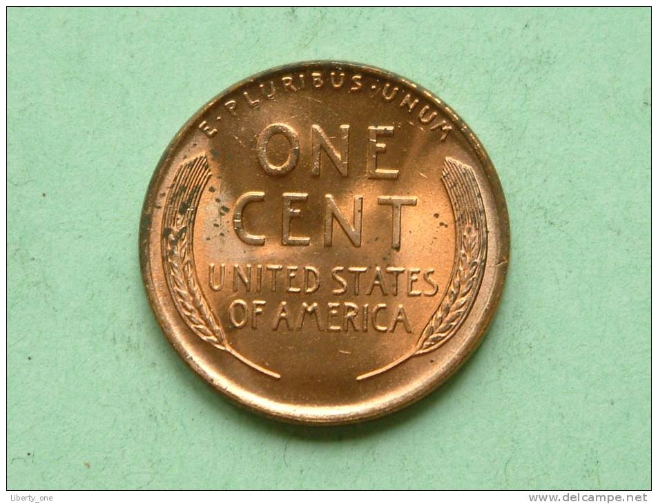 1945 - One Cent / KM A132 ( Uncleaned - For Grade, Please See Photo ) ! - 1909-1958: Lincoln, Wheat Ears Reverse