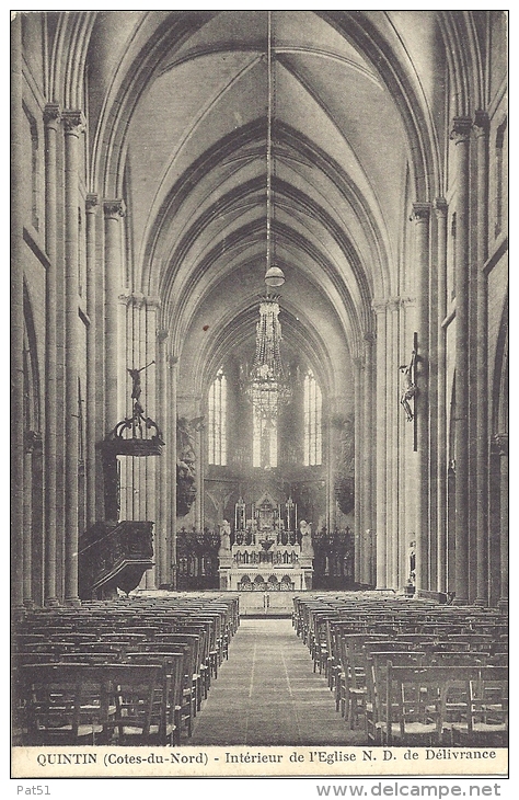 22 - Quintin : N.D. De La Délivrance - Intérieur De L' église - Quintin