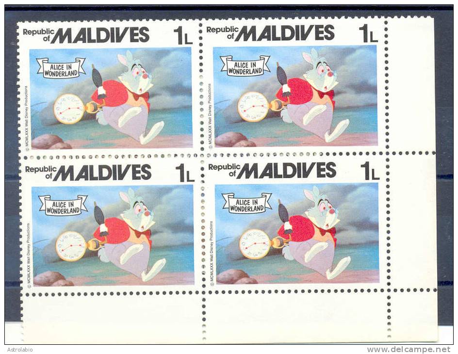 Montre, Lapin, Disney Maldives 1980 Bloc-4 Xx - Horloges