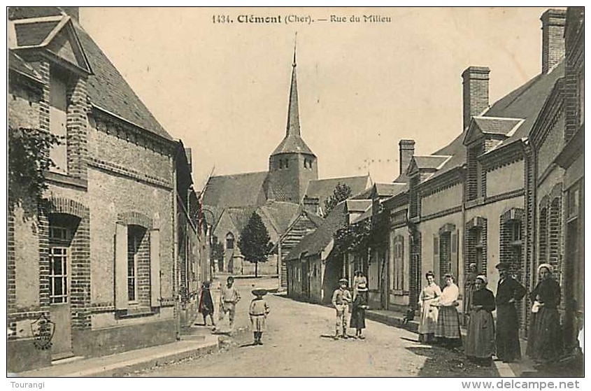 Juin13 1228 : Clémont  -  Rue Du Milieu - Clémont