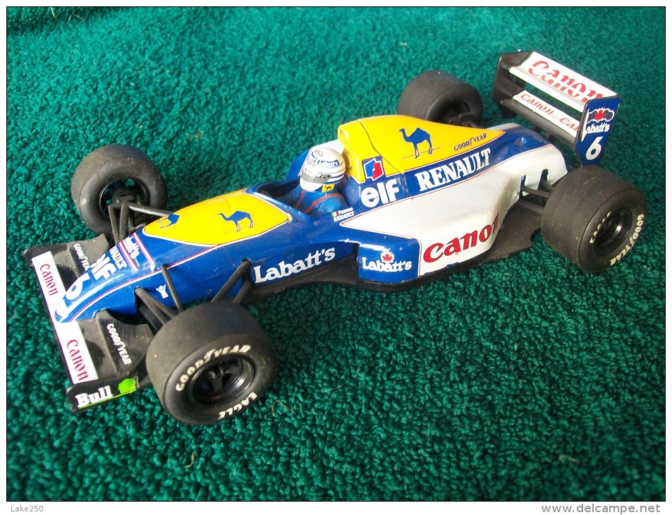 ONYX - WILLIAMS  RENAULT  F1  NO BOITE  Scala 1/24 - Onyx