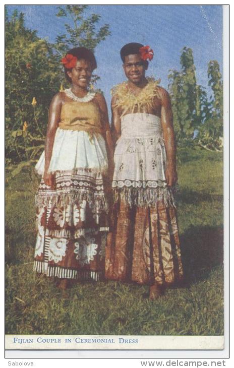 Fidji Fijian Couple In Ceremonial Dress - Fidji