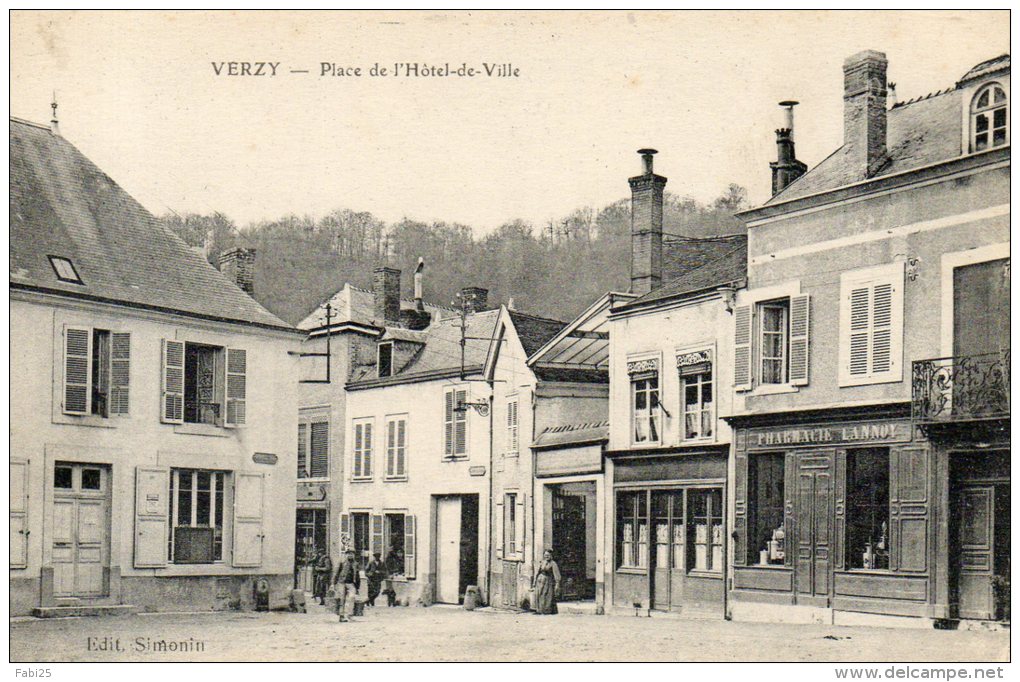 VERZY Place De L´hôtel De Ville - Verzy