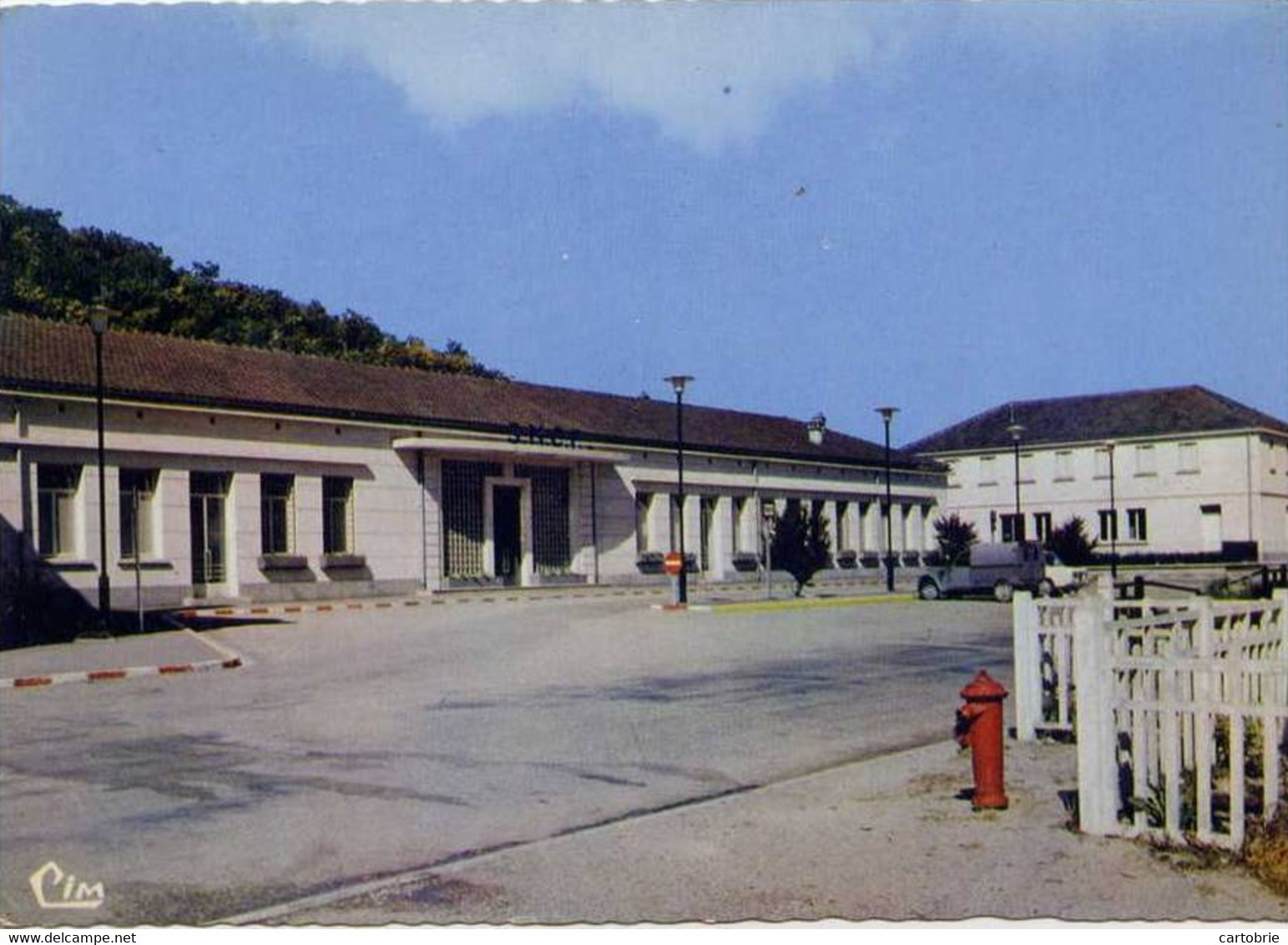 Dépt 52 - CHALINDREY - Gare SNCF - 2CV Citroën - CPSM - Chalindrey