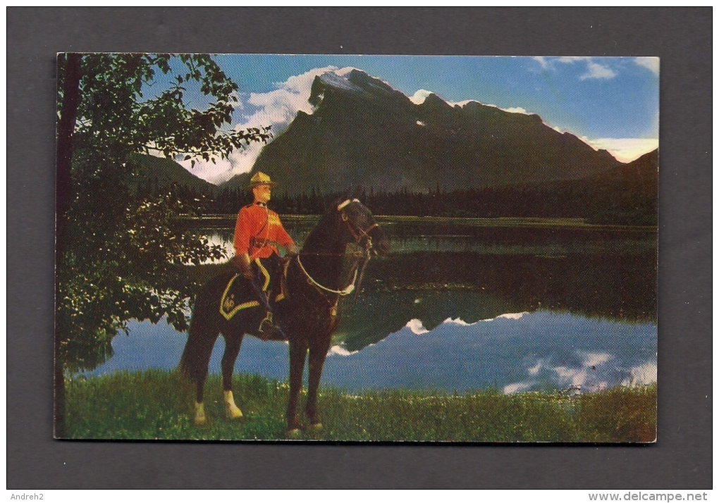 POLICE - ROYAL CANADIAN MOUNTED POLICE AND MT. RUNDLE BANFF - R.C.M.P. - BANFF NATIONAL PARK - PHOTO BYRON HARMON - Police - Gendarmerie