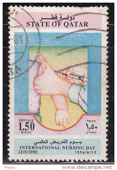 Qatar Used  1995, International Nursing Day, Nurse  Giving Medicine  Through  Syringe, Health - Qatar