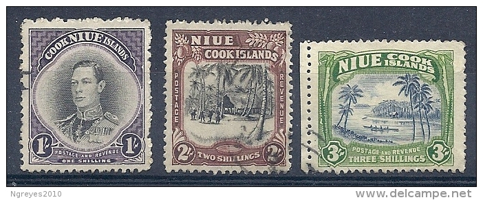 130504403   NIUE  YVERT   Nº  62/64 - Niue