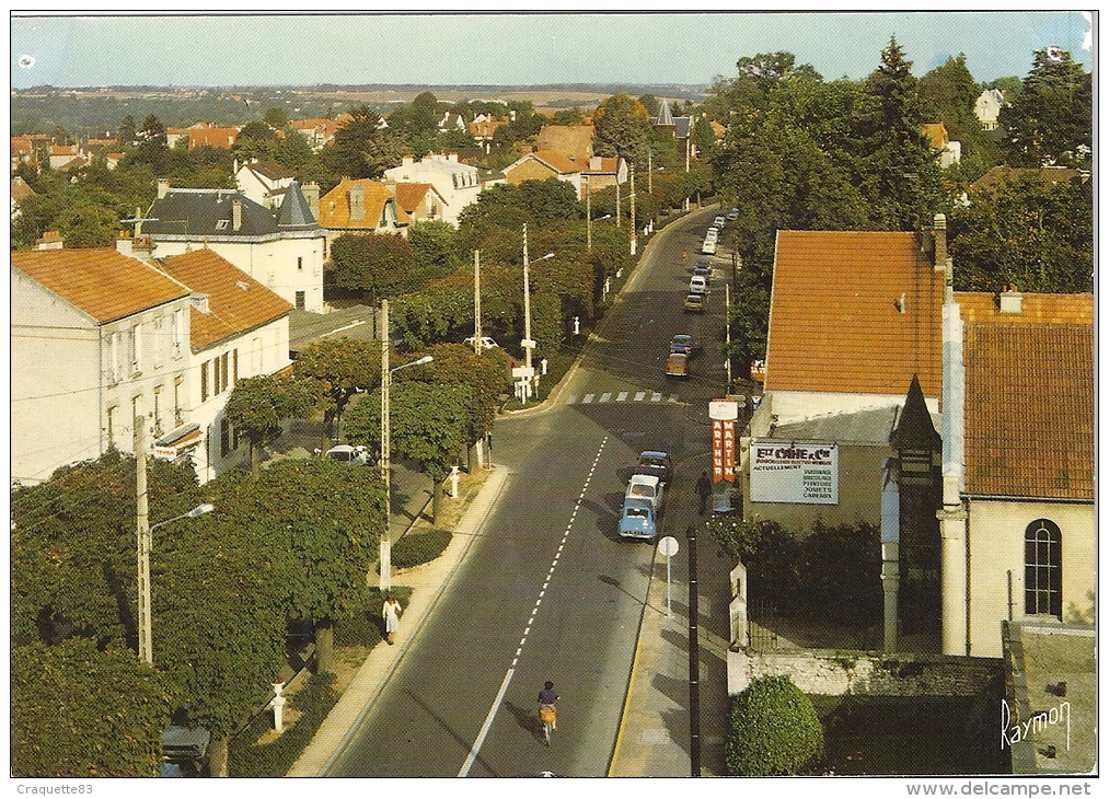 COMBS-LA-VILLE AVENUE DE LA REPUBLIQUE  BELLE VUE GENERALE AERIENNE  CARTE ANIMEE Cpsm - Combs La Ville