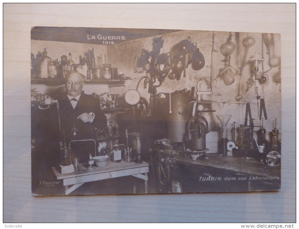 Guerre 14-18 TURPIN Dans Son Laboratoire, TB CP Photo, RARE ;  Ref 035 - Oorlog 1914-18