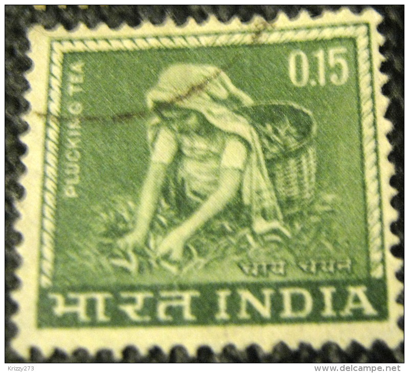 India 1965 Tea Plucking 0.15 - Used - Oblitérés