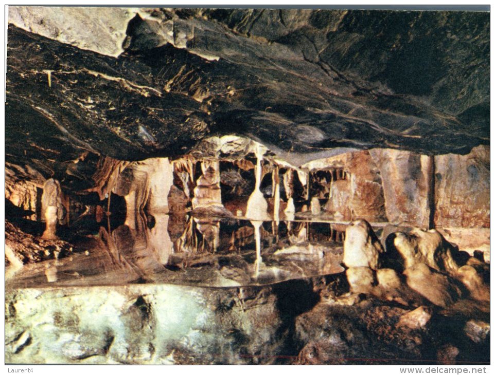 (641) Cox's Cave - Cheddar - UK - Cheddar