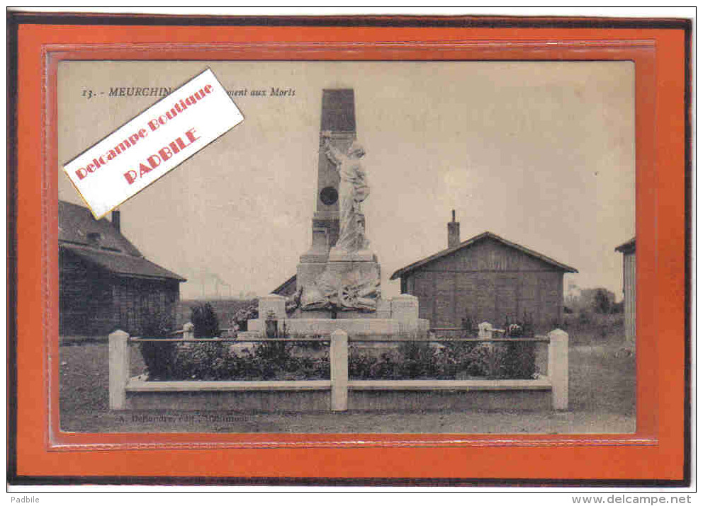 Carte Postale 62. Meurchin  Le Monument Aux Morts Et Les Baraquements Trés Beau Plan - Autres & Non Classés