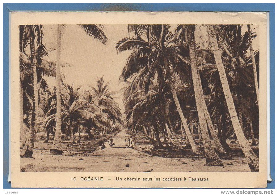 Océanie - TAHITI - - Un Chemin Sous Les Cocotiers à Teaharoas - Tahiti