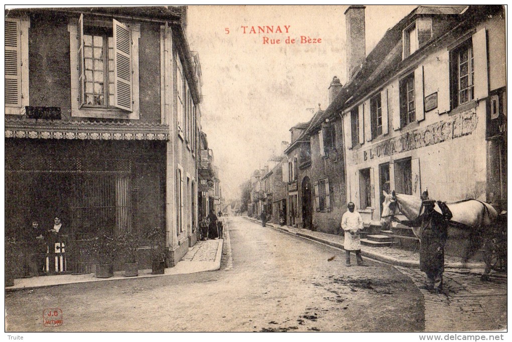 TANNAY RUE DE BEZE - Tannay