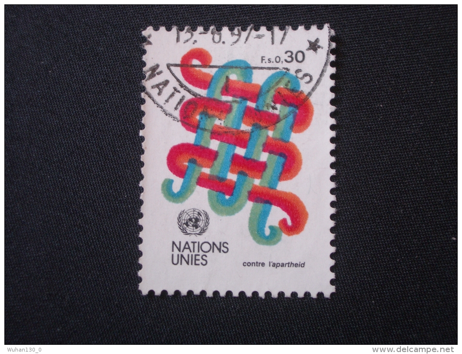 Nations - Unies  Genève   ( O )  De  1982    "   Série Courante - Contre L' Apartheid    "     N° 103      1 Val . - Usados