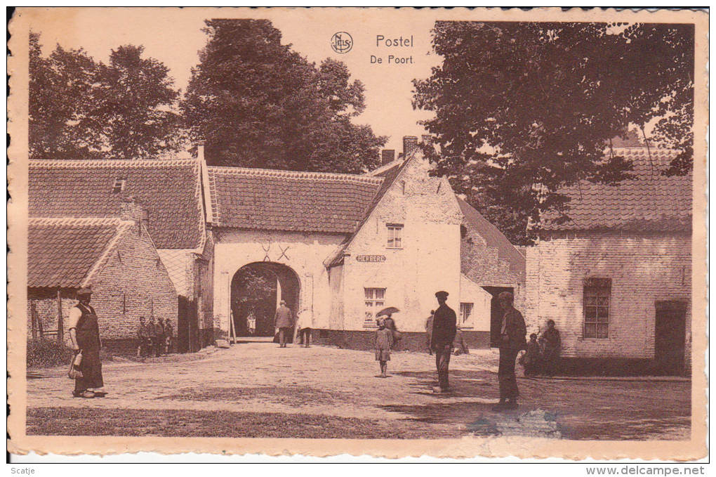 Postel, -  De Poort  -  1949 Naar Geel ( Vlek Onderaan) - Mol