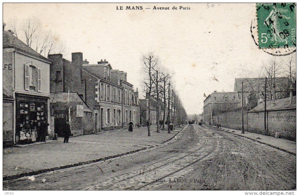 CPA  -    LE  MANS  (72)   Avenue De Paris   ( Café ) - Le Mans