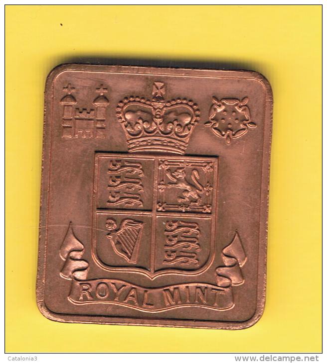 FICHAS - MEDALLAS // Token - Medal -  Escudo Real Britanico # Corona Elizabeth R 1979 - Monarquía/ Nobleza