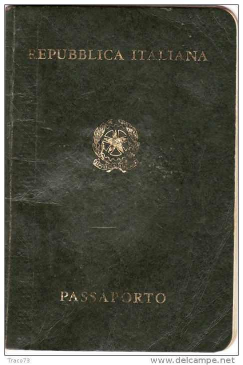 PASSAPORTO / PASSAPORT - Repubblica Italiana _ Marche Da Bollo E Visti - Documenti Storici