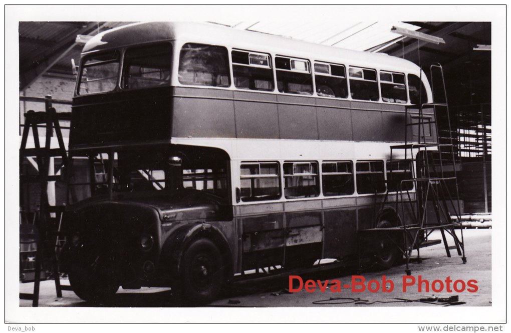 Bus Photo City Of Oxford Motor Services 977 AEC Regent V 977CWL - Cars