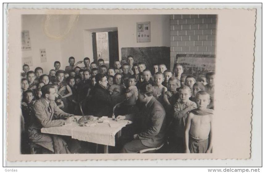 Moldova - Historical Romania - Chircaiesti -  Vaccinating Children - 1937 - Moldova