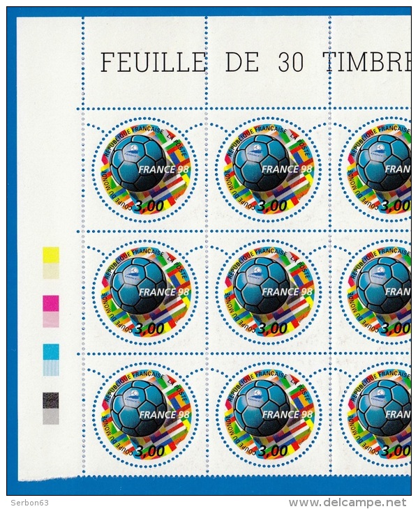 UNE DEMI-FEUILLE DE 15 TIMBRES NEUFS A 3 FRANCS FRANCE 1998 COUPE DU MONDE NON OBLITERES - Ganze Bögen