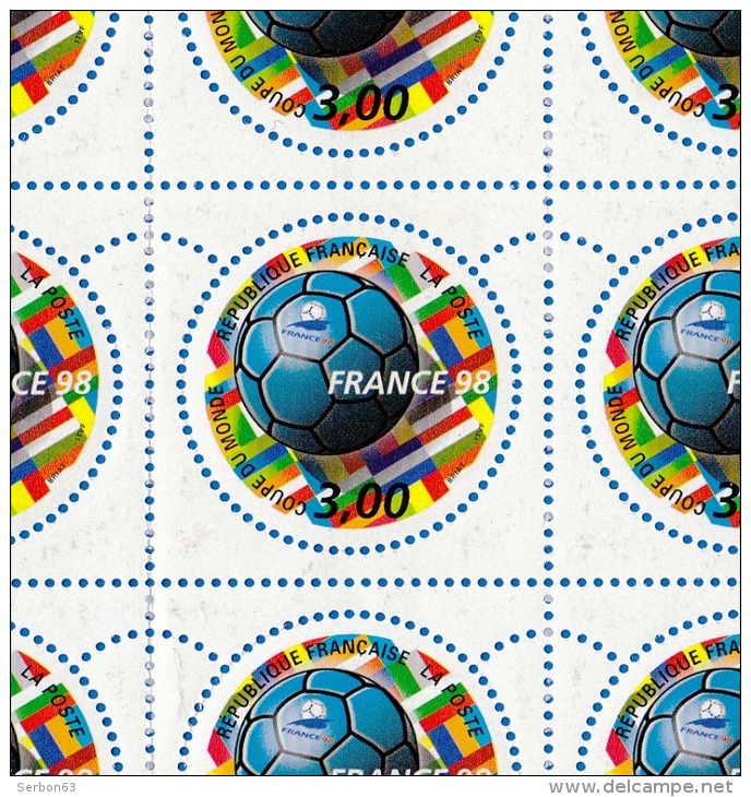 UNE DEMI-FEUILLE DE 15 TIMBRES NEUFS A 3 FRANCS FRANCE 1998 COUPE DU MONDE NON OBLITERES - Hojas Completas