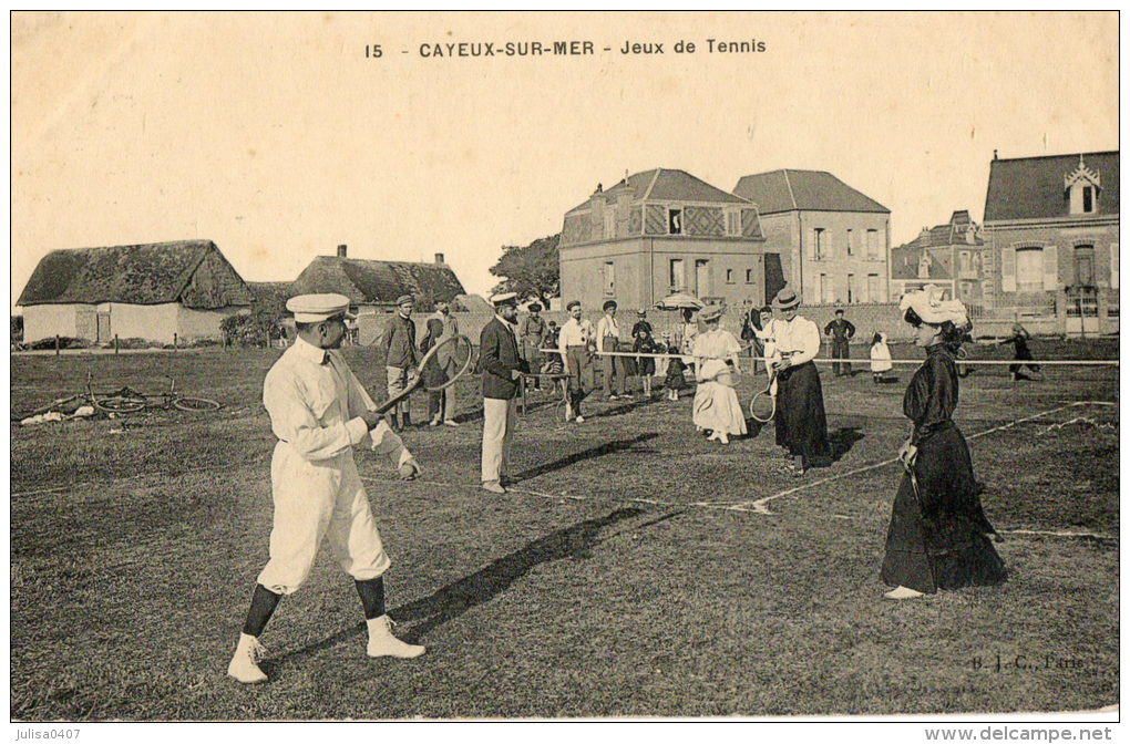 CAYEUX SUR MER (80) Jeu De Tennis Gros Plan Belle Animation - Cayeux Sur Mer