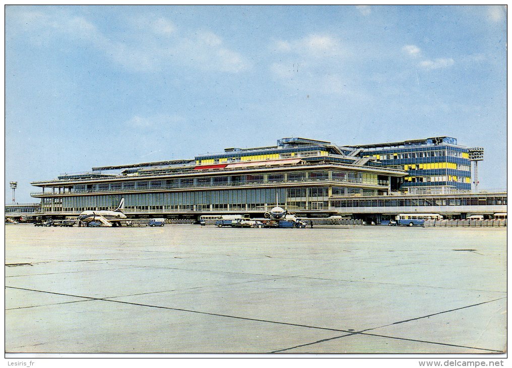 CP - PHOTO - PARIS - AEROPORT DE PARIS ORLY - LA FACADE SUD DE L'AEROPORT - 172 - DALMAS - P. I. - Otros & Sin Clasificación