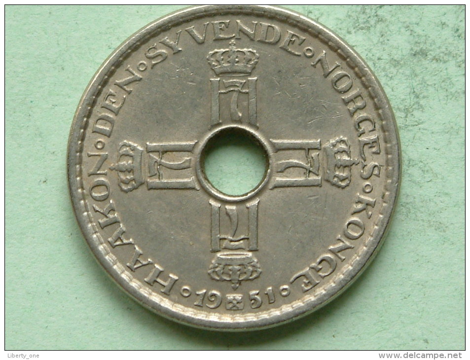 1951 - 1 KRONE / KM 385 ( Uncleaned Coin / For Grade, Please See Photo ) !! - Norvège