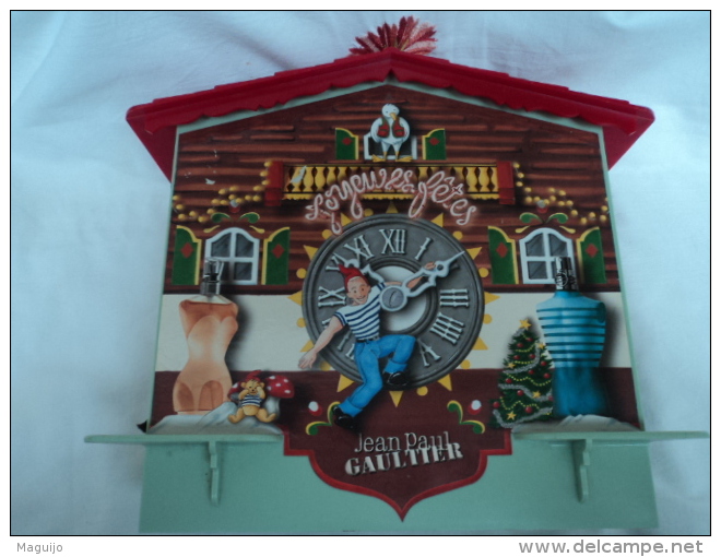 GAULTIER : CHALET : LE MALE" " JOYEUSES FETES"  VIDE  MAIS IMPECCABLE  VOIR & LIRE !!! - Miniaturen Herrendüfte (mit Verpackung)