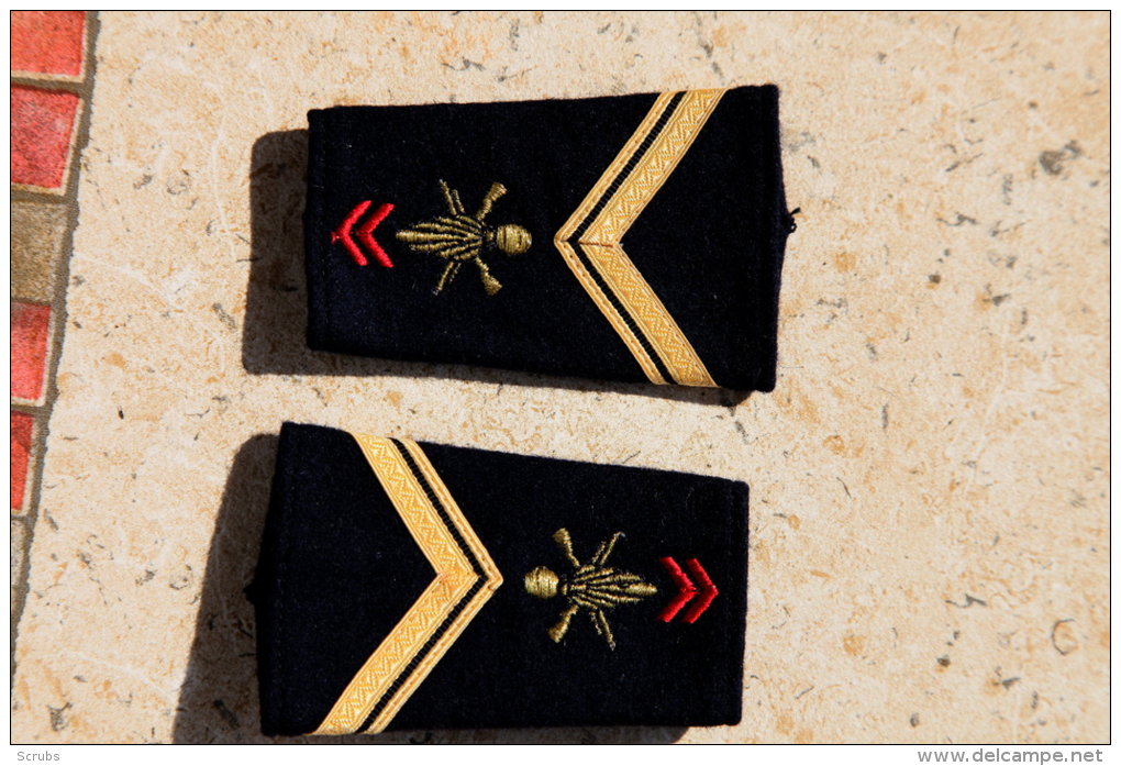 2 Fourreaux Epaule Infanterie  SGT Engagé - Uniform