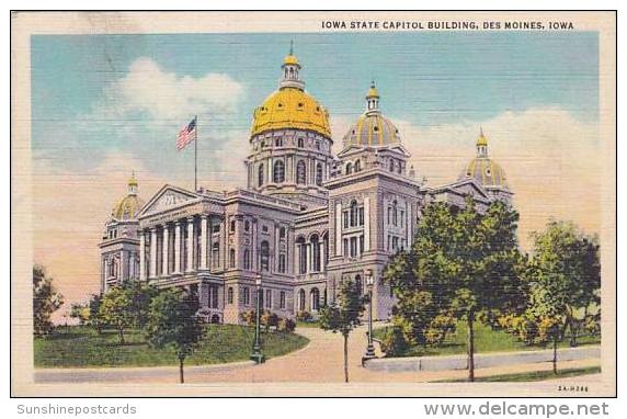 Iowa Des Moines Iowa State Capitol Building - Des Moines