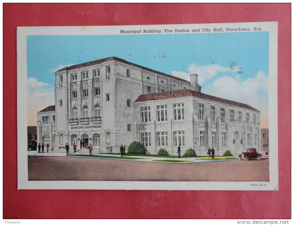 Texarkana,TX/AR--Municipal Building, Fire Station, And City Hall--cancel 1947--PJ156 - Otros & Sin Clasificación