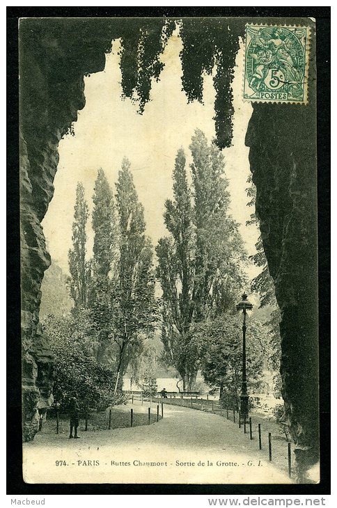 75019 - Buttes Chaumont - Sortie De La Grotte - Arrondissement: 19
