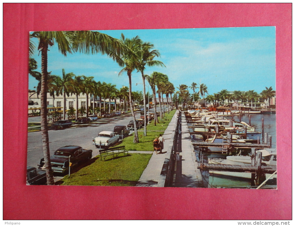 Florida > Fort Myers Yacht & Street View  Not Mailed ------ Ref 1023 - Fort Myers